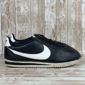 Nike Classic Cortez Leather Black White Casual Lace Up Sneakers Women's Size 7.5